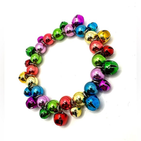Festive Jingle Bell Elastic Stretch Bracelet Christmas Jewelry - Picture 4 of 9